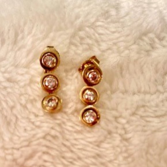 Jewelry - Custom Design - 3 Tier Dangling Diamond Pierced Earnings